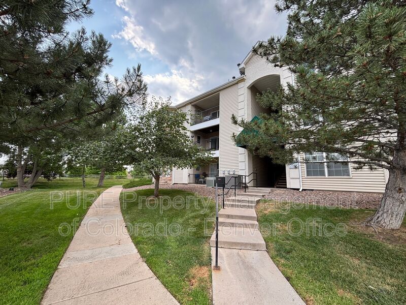 12338 W Dorado Pl in Littleton, CO - Building Photo