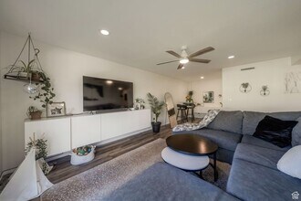 34 Lester Ave in Murray, UT - Building Photo - Building Photo