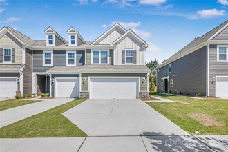 2871 Yeager Dr NW in Concord, NC - Building Photo - Building Photo