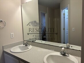 928 Amersham Ln in Wake Forest, NC - Building Photo - Building Photo