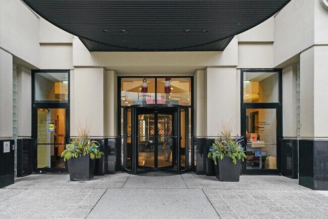 property at 111 W Maple St