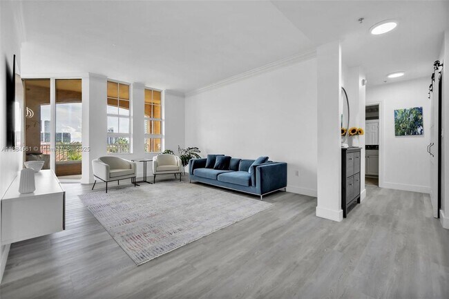 3001 NE 185th St in Aventura, FL - Building Photo - Building Photo