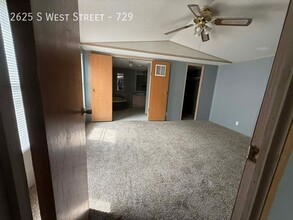 2625 S West St in Wichita, KS - Building Photo - Building Photo