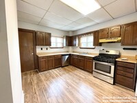 26-28 Harbor View St, Unit 3 in Boston, MA - Building Photo - Building Photo