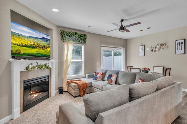 property at 9415 N Adrian Ave