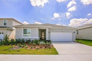 1944 Chickasaw Blvd, Unit 1342 in Davenport, FL - Building Photo