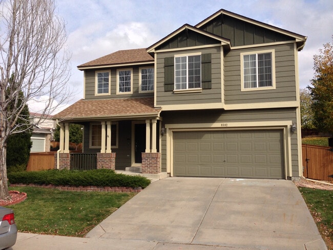 9302 Wolfe Dr