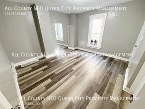 212 Nassau St in Dayton, OH - Foto de edificio - Building Photo