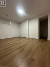 32 Munroe St in Kitchener, ON - Building Photo - Building Photo