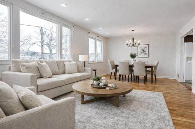 property at 14 Centre Ln