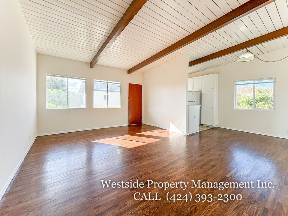 5319 Inglewood Blvd in Culver City, CA - Building Photo