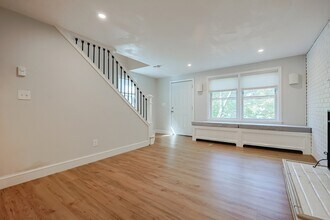 115 Green St in Marblehead, MA - Building Photo - Building Photo