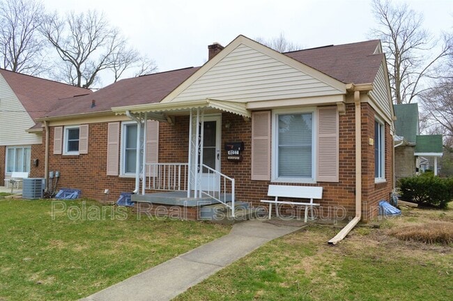 6057 Rosslyn Ave in Indianapolis, IN - Building Photo - Building Photo