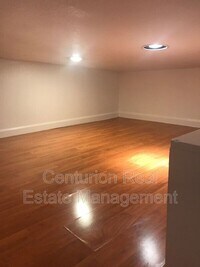 1133 Salem Ave photo'