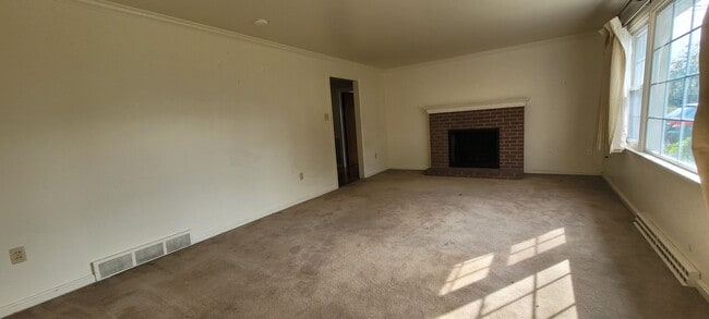 243 Oregon Dr in Leola, PA - Building Photo - Building Photo