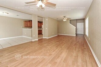 7029 Chatum Light Run in Bradenton, FL - Building Photo - Building Photo