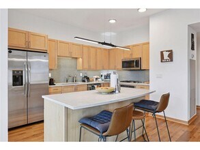 1240 S 2nd St in Minneapolis, MN - Building Photo - Building Photo