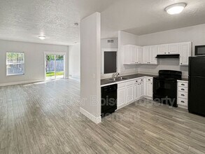 1691 E Daulby St in Meridian, ID - Building Photo - Building Photo