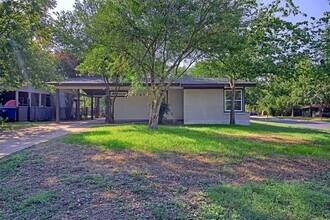 2101 Benwick Cir in Austin, TX - Building Photo - Building Photo