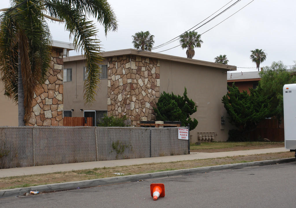 724 Calla Ave in Imperial Beach, CA - Building Photo