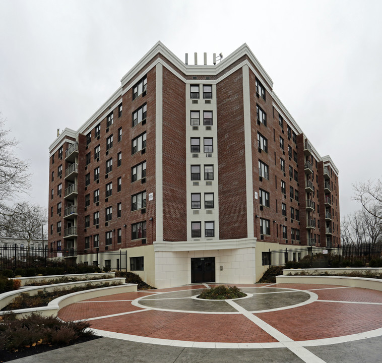 Terrace Gardens in Staten Island, NY - Foto de edificio