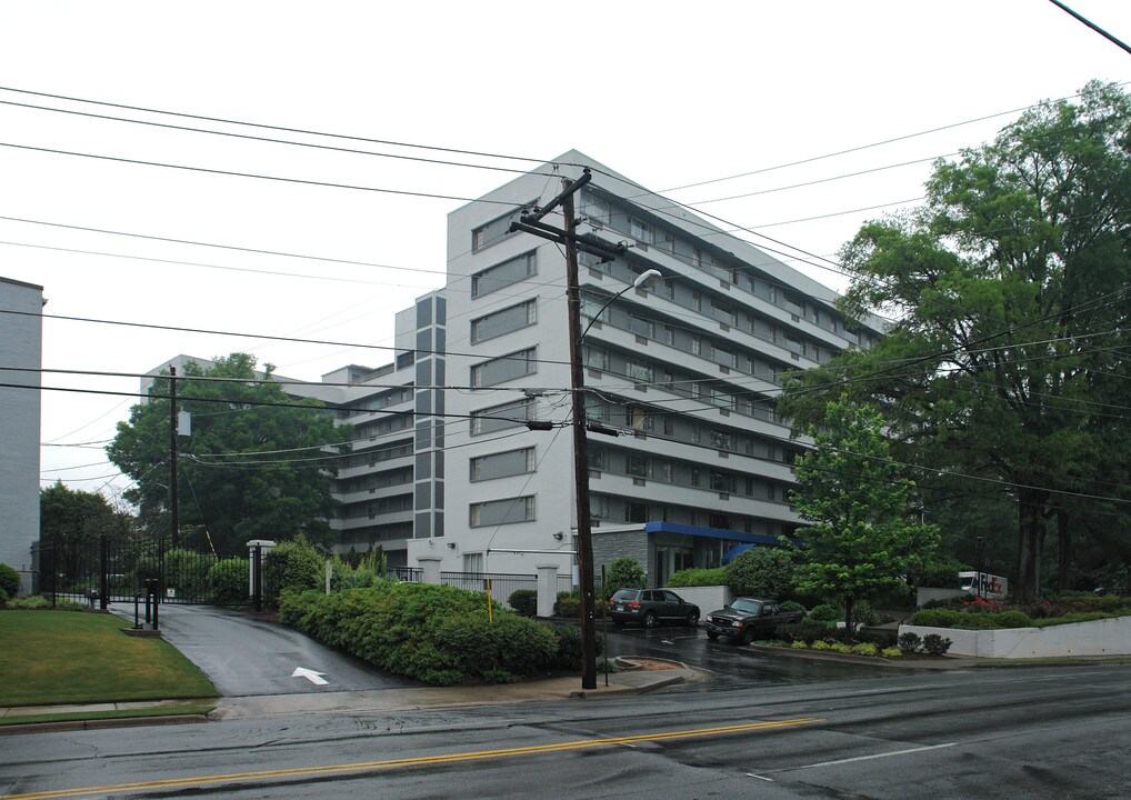 Sobu Flats in Atlanta, GA - Foto de edificio