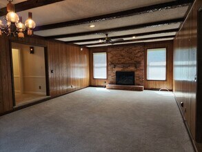 4301 Creemore Dr in Charlotte, NC - Building Photo - Building Photo