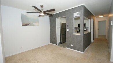 521 73rd St in Downers Grove, IL - Building Photo - Building Photo