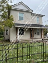 571 Pemberton St in Lexington, KY - Building Photo