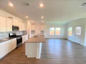 480 Jack Ryan in Kyle, TX - Building Photo - Building Photo