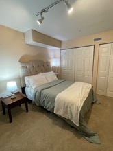 2143 NW Pacific Elm Dr in Issaquah, WA - Building Photo - Building Photo