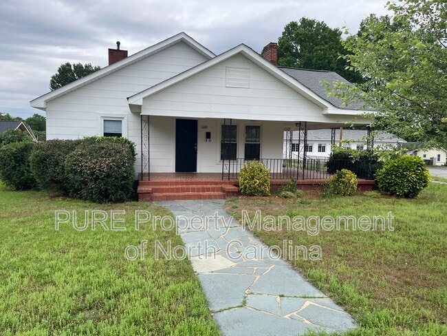 property at 1103 Jackson St