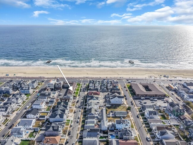 1304 Ocean Ave N in Belmar, NJ - Building Photo - Building Photo