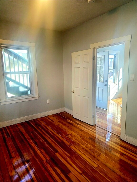 property at 8 Maxwell St