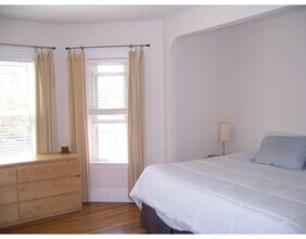 474 Main St-Unit -2 in Medford, MA - Building Photo - Building Photo