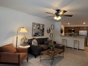 Chisago Lake Apartments in Chisago City, MN - Building Photo - Building Photo