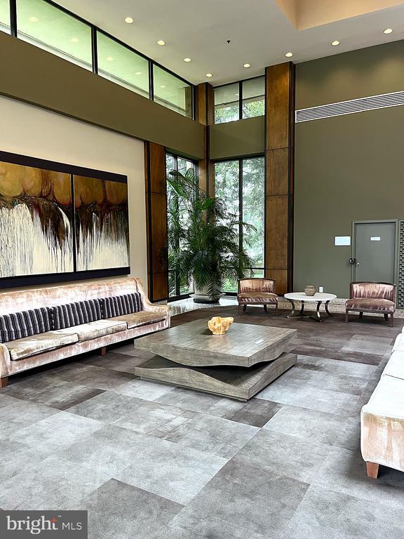 property at 3713 S George Mason Dr