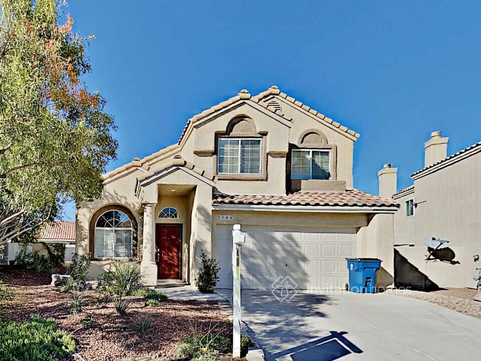 2146 Falcon Pointe Ln in Henderson, NV - Foto de edificio