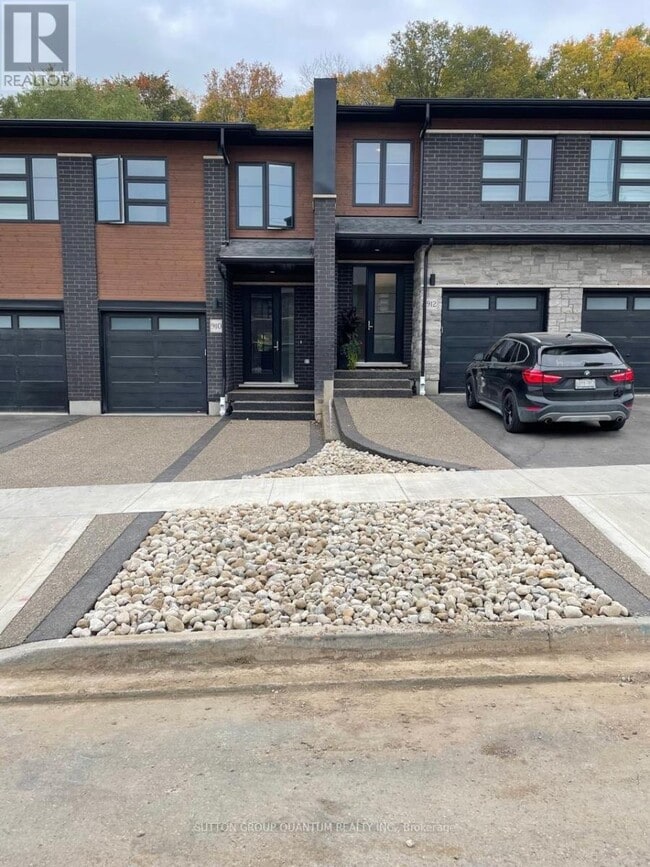 property at 912 Robert Ferrie Dr
