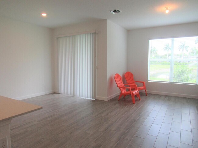 4332 Pond Lily Ln in Greenacres, FL - Building Photo - Building Photo