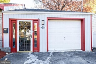 46 Roosevelt Ave in Mt Ephraim, NJ - Building Photo