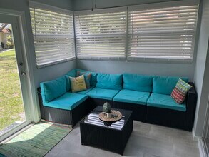 401 SW Natura Ave, Unit C in Deerfield Beach, FL - Building Photo - Building Photo