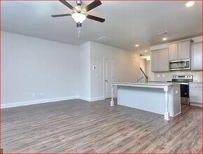 6186 Ripple Wy in Atlanta, GA - Building Photo - Building Photo