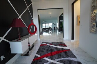 15750 Longboat Key Dr in Westlake, FL - Building Photo - Building Photo