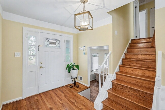 7609 Mulberry Bottom Ln in Springfield, VA - Building Photo - Building Photo