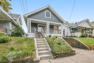 930 Oakhill Street Southeast