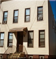 6704-6706 64th St Apartamentos