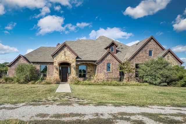 11445 Foutch Rd in Pilot Point, TX - Building Photo