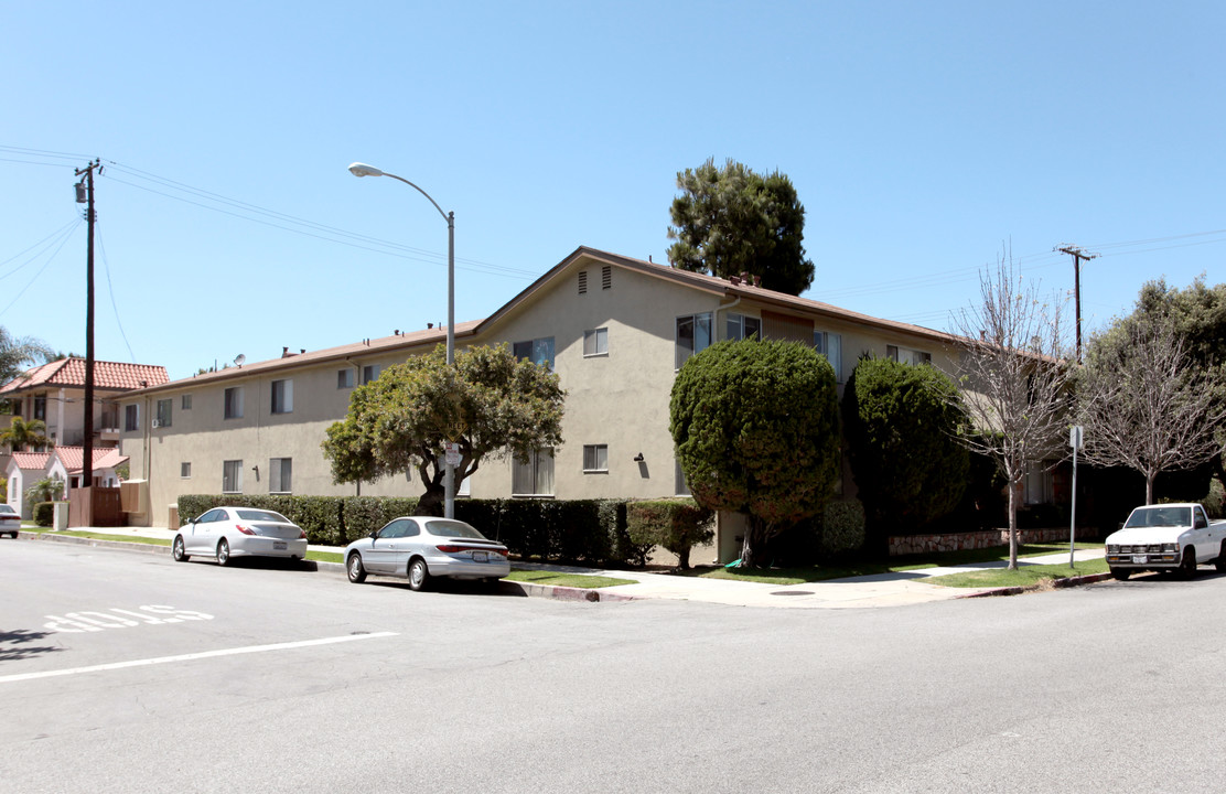 279 Temple Ave in Long Beach, CA - Foto de edificio