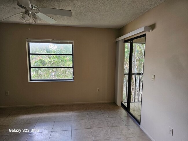 853 Mecca Dr in Sarasota, FL - Building Photo - Building Photo